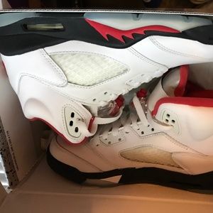 Jordan 5 Retro Fire Red Silver Tongue (2020) (GS)
